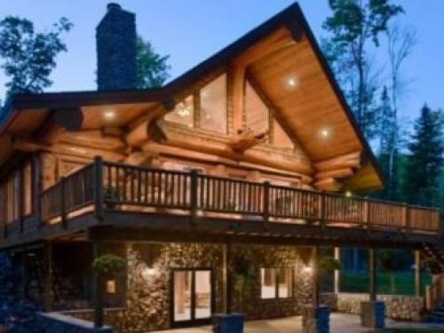 Сруб из бревна или бруса. Подробное сравнение: бревно или брус —, что лучше для дома? 01 Сруб из бревна или бруса. Подробное сравнение: бревно или брус —, что лучше для дома? 01