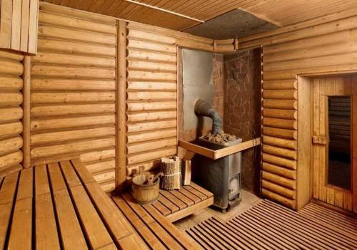 Самая простая баня своими руками. Строим баню своими руками — планировка, особенности строительных материалов, выбор конструкции и печи. Поэтапная инструкция по строительству своими руками