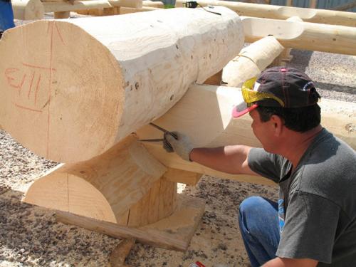 Самый простой способ срубить сруб. Вариант «в чашу»