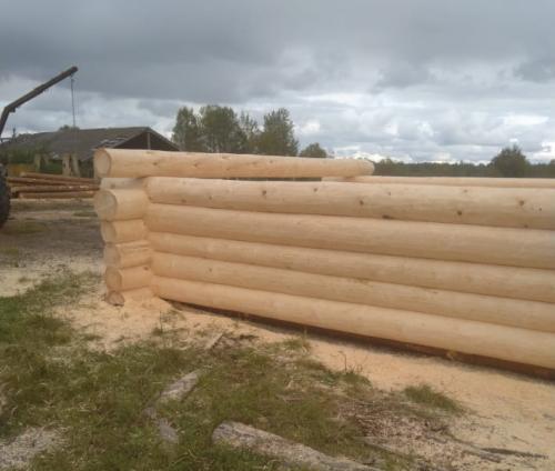 Рубленный дом и строительство домов из бревна ручной рубки. Выбор древесины для постройки 01