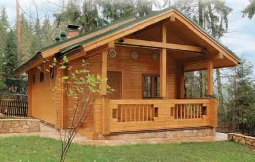 Бани из клееного бруса с террасой. Клееный брус