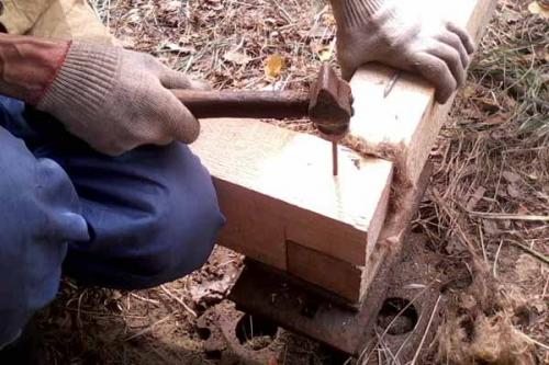 Баня из досок 50 на 150. Делаем фундамент под баню и первый ряд бруса