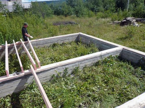 Какой лучше выбрать фундамент для бани. Фундамент из винтовых свай 10