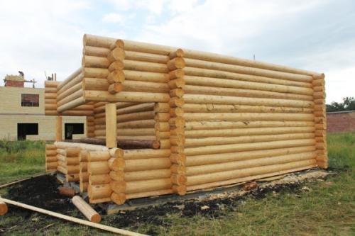 Этапы строительства бани из бревна. Собираем сруб бани