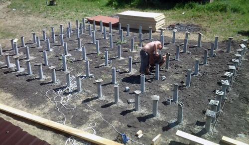 Столбчатый фундамент под баню своими руками. Общие подготовительные мероприятия по возведению фундамента на столбах