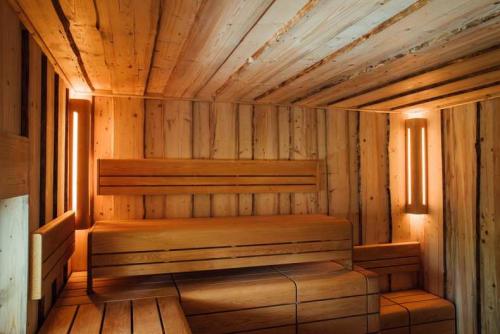 Отделка бани своими руками. Внутренняя отделка бани — пошаговый алгоритм работ! 105 примеров и фото-идей для финишного оформления парной или комнаты отдыха