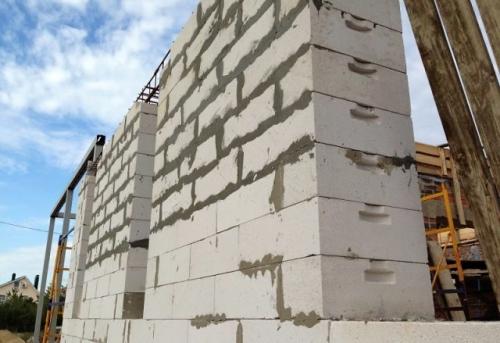 Сколько нужно блоков на дом 8 н.  Жилой дом