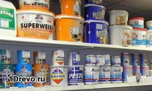 Чем покрасить старый сруб снаружи. Какие средства можно использовать для старого дерева