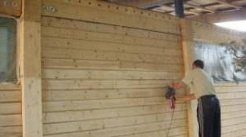 Чем обработать брусовой дом снаружи. Этапы обработки деревянного дома