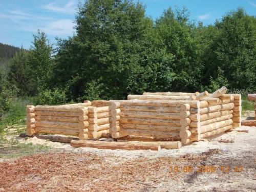 Сруб бани из бревна. Проекты бань из бревна: фото самых красивых примеров построек с мансардой и террасой, 4х6 и 6х6 метров из оцилиндрованного бруса