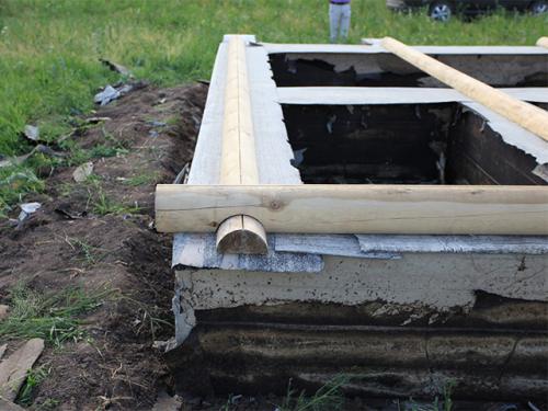 Сборка сруба на нагеля. Обустройство нижнего венца