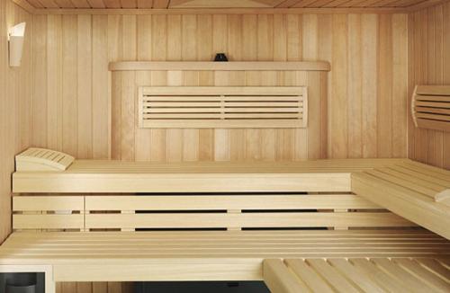 Пропитки для бани и сауны без ХИМИИ. Какие составы подойдут для обработки полков? 02 Пропитки для бани и сауны без ХИМИИ. Какие составы подойдут для обработки полков? 02