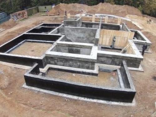 Ленточный фундамент и его особенности. Преимущества и недостатки ленточного фундамента 04 Ленточный фундамент и его особенности. Преимущества и недостатки ленточного фундамента 04